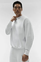 Accolade Crew Neck Pullover - White