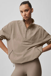 Light Weight Takeaway Track Pullover - Gravel