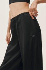 Silk Blend High-Waist Radiance Pant - Black