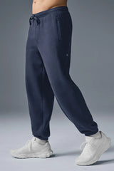 Triumph Restore Sweatpant - Navy