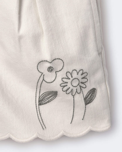 Toddler Girl Floral Scalloped Shorts - Cream