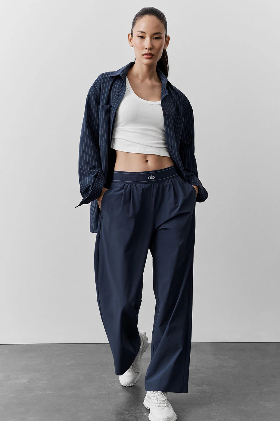 Suit Up Trouser (Short) - Navy