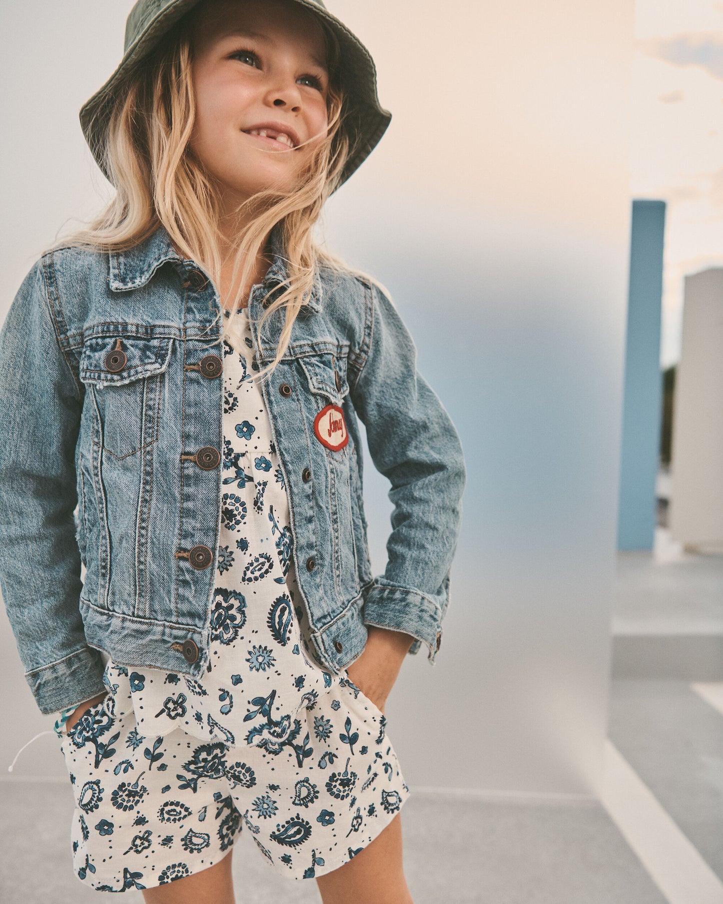 Toddler Girl Paisley Shorts - Blue/Ivory