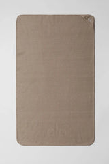 Performance No Sweat Hand Towel - Gravel